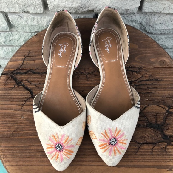 Crown Vintage Shoes - CV Kourtnee Floral Embroidered D’orsay Flats 9
